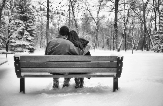 park-bench-in-the-snow
